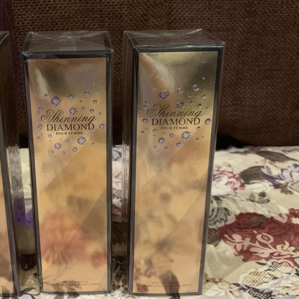 SHINING DIAMOND PERFUME FOR WOMEN
